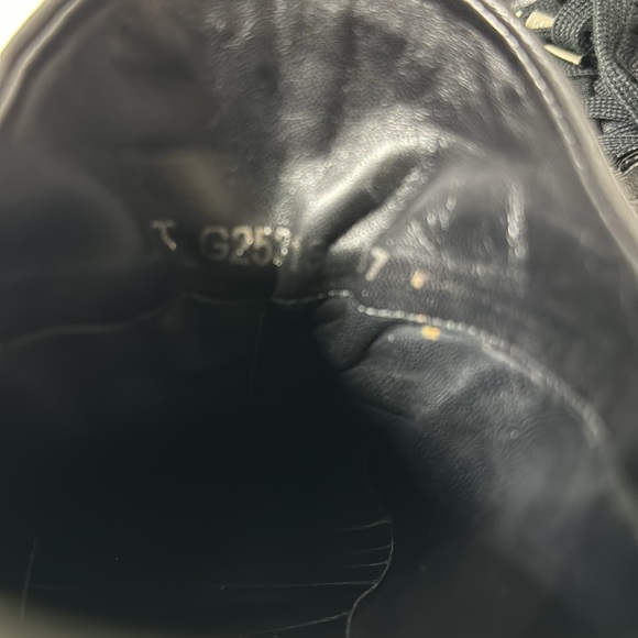 Auth CHANEL Black Leather Cap Toe CC Sneakers Size 37 - Picture 11 of 11